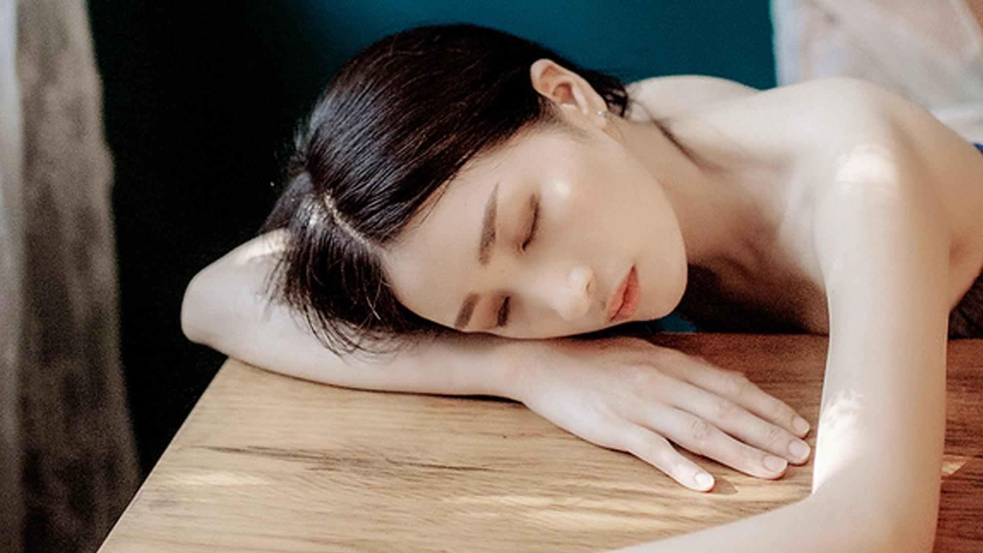 生活好累好压抑的图片