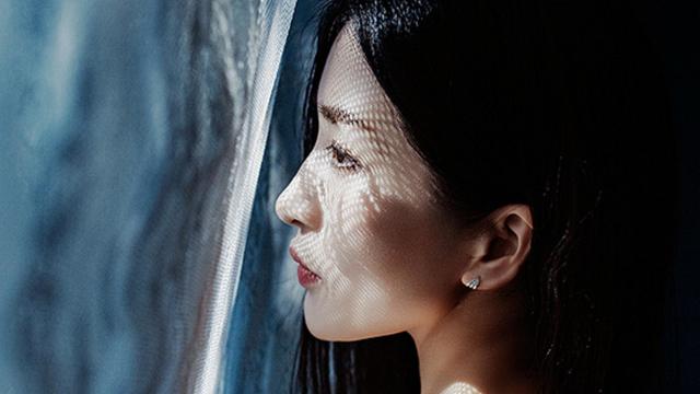 生活好累好压抑的图片