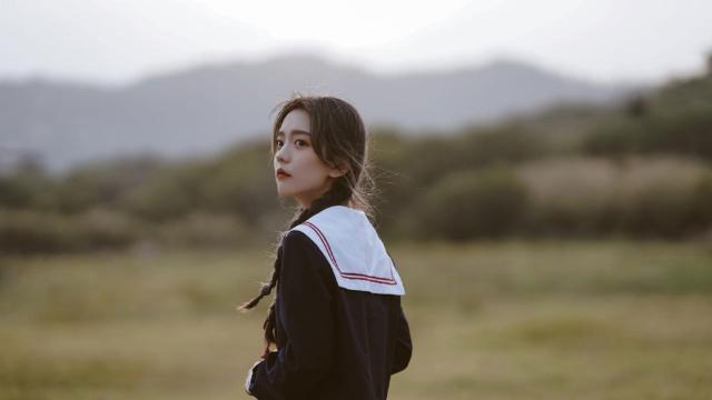清纯少女气质元气双马尾辩精致白嫩户外迷人写真