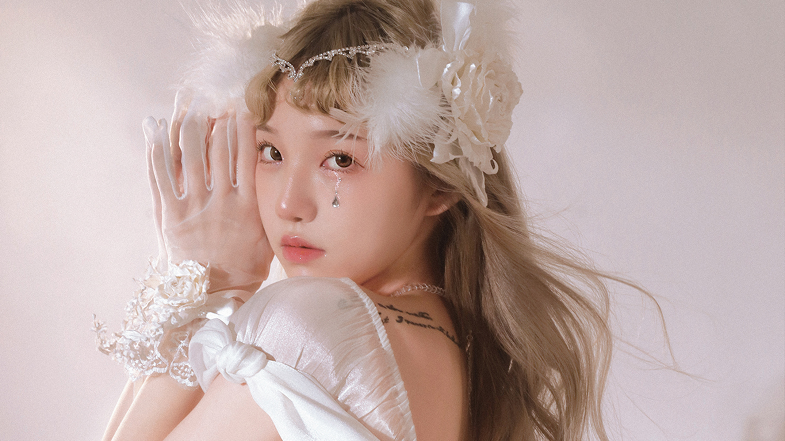 清纯无辜少女仙女风养眼写真