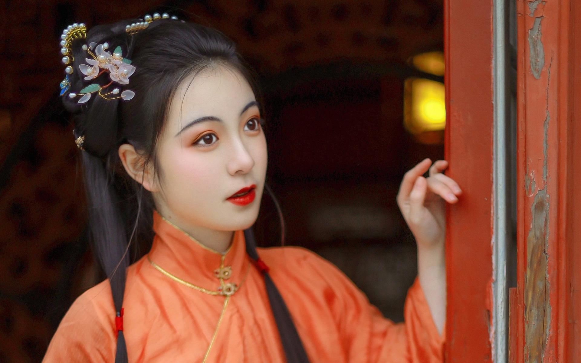古风美女端庄秀雅迷人写真