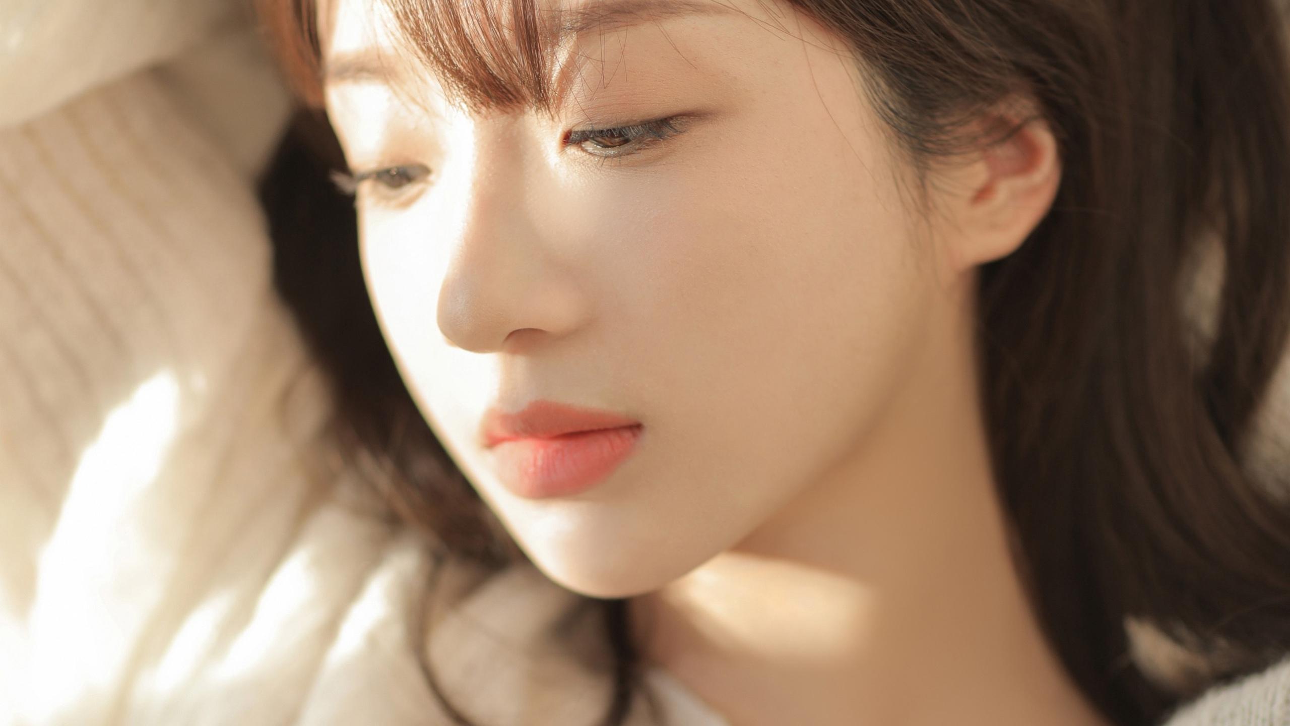 长发少女迷人写真