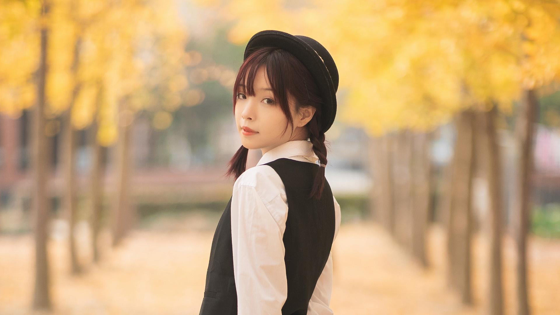 少女清纯学院风日系户外迷人写真