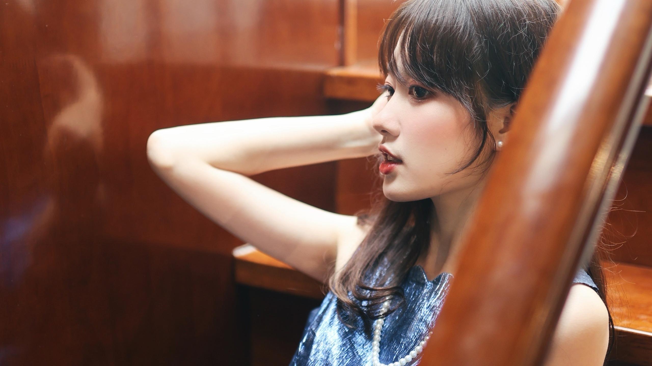 撩人心扉的美女优雅写真