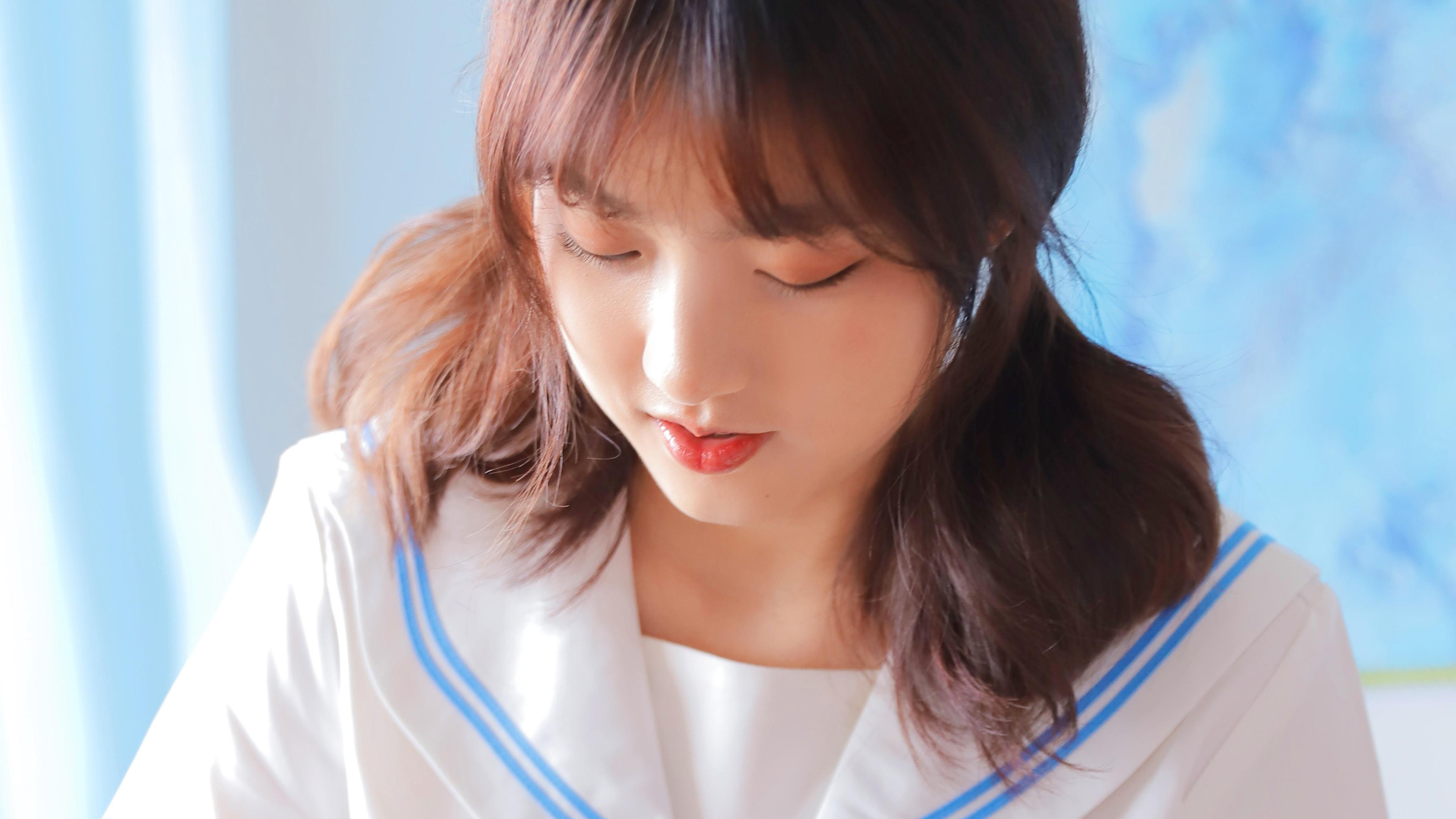小姐姐清新甜美写真
