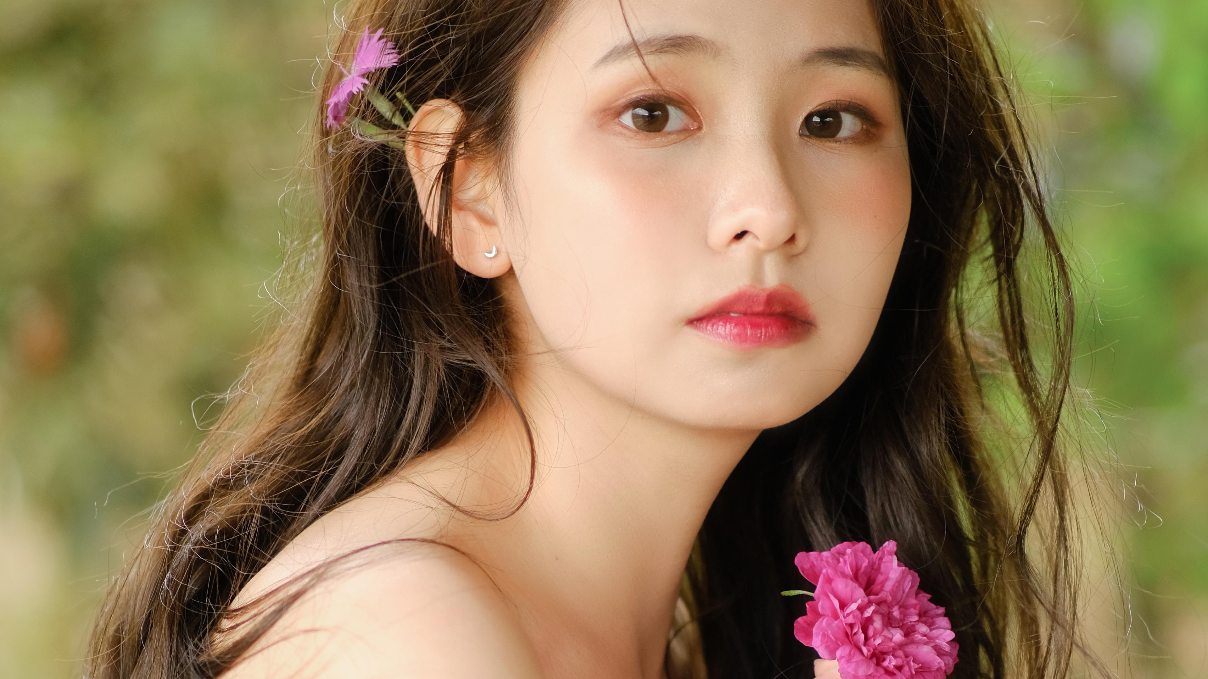 优雅美丽的少女