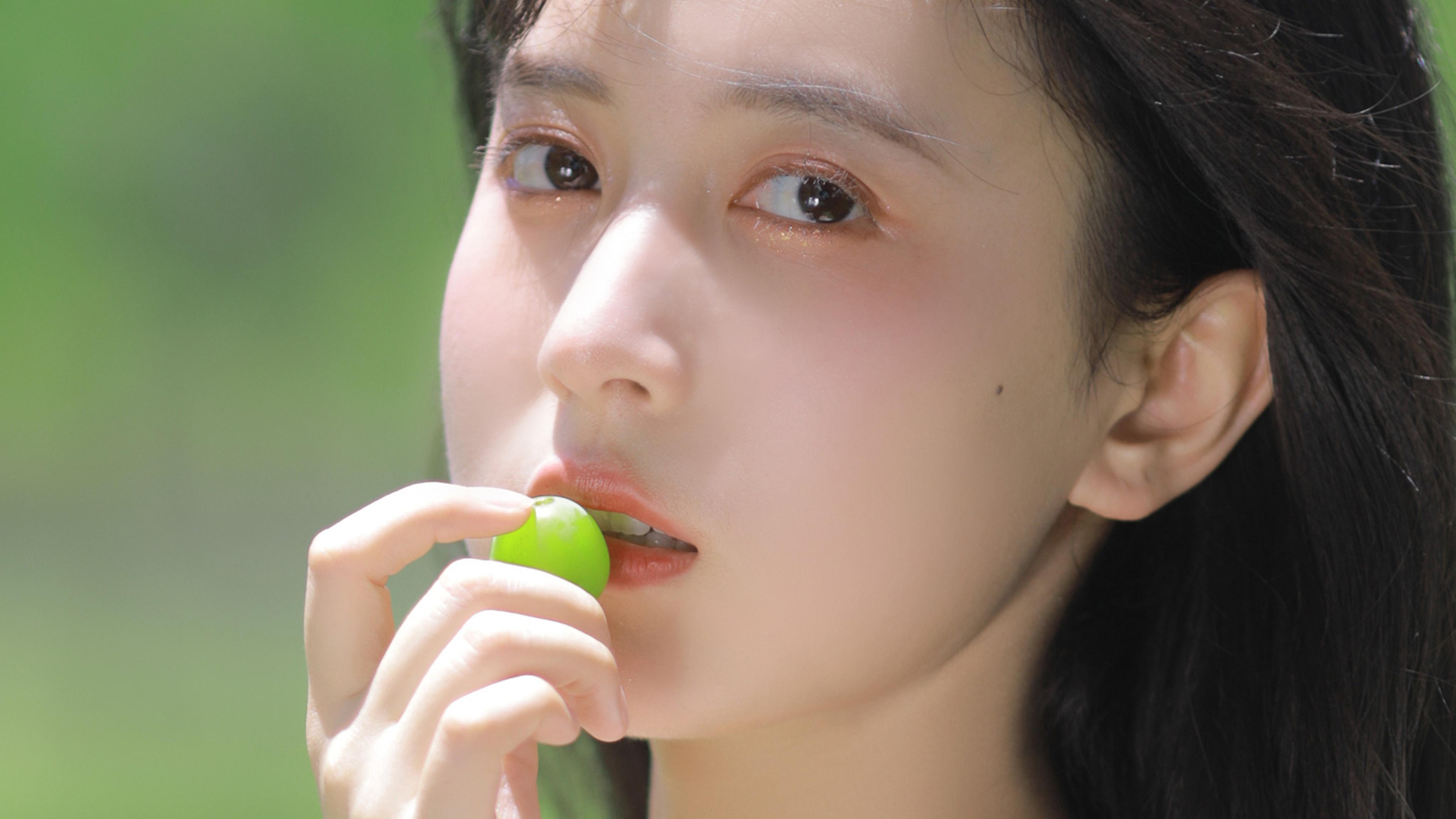 少女优雅迷人清新写真