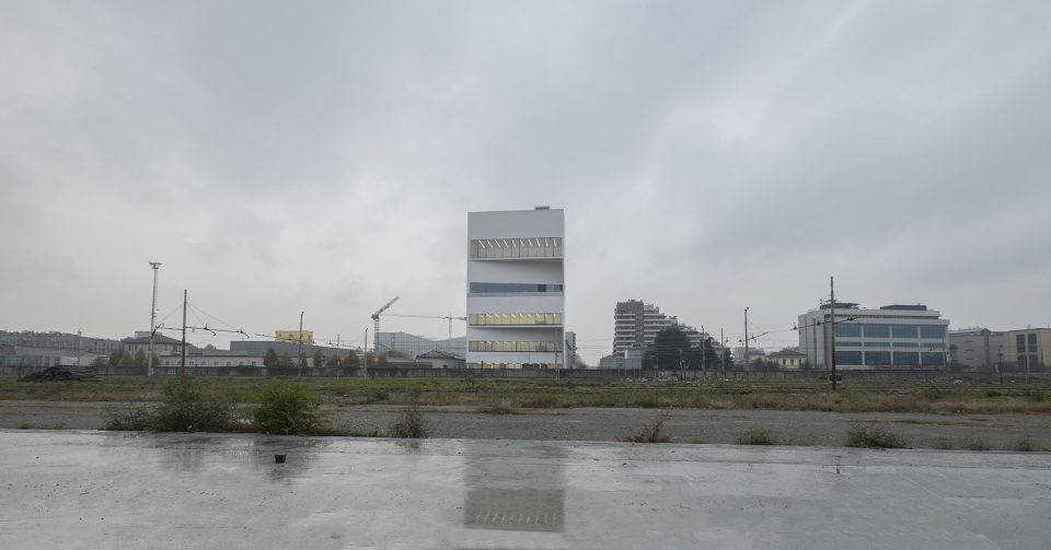Prada基金会Torre大楼