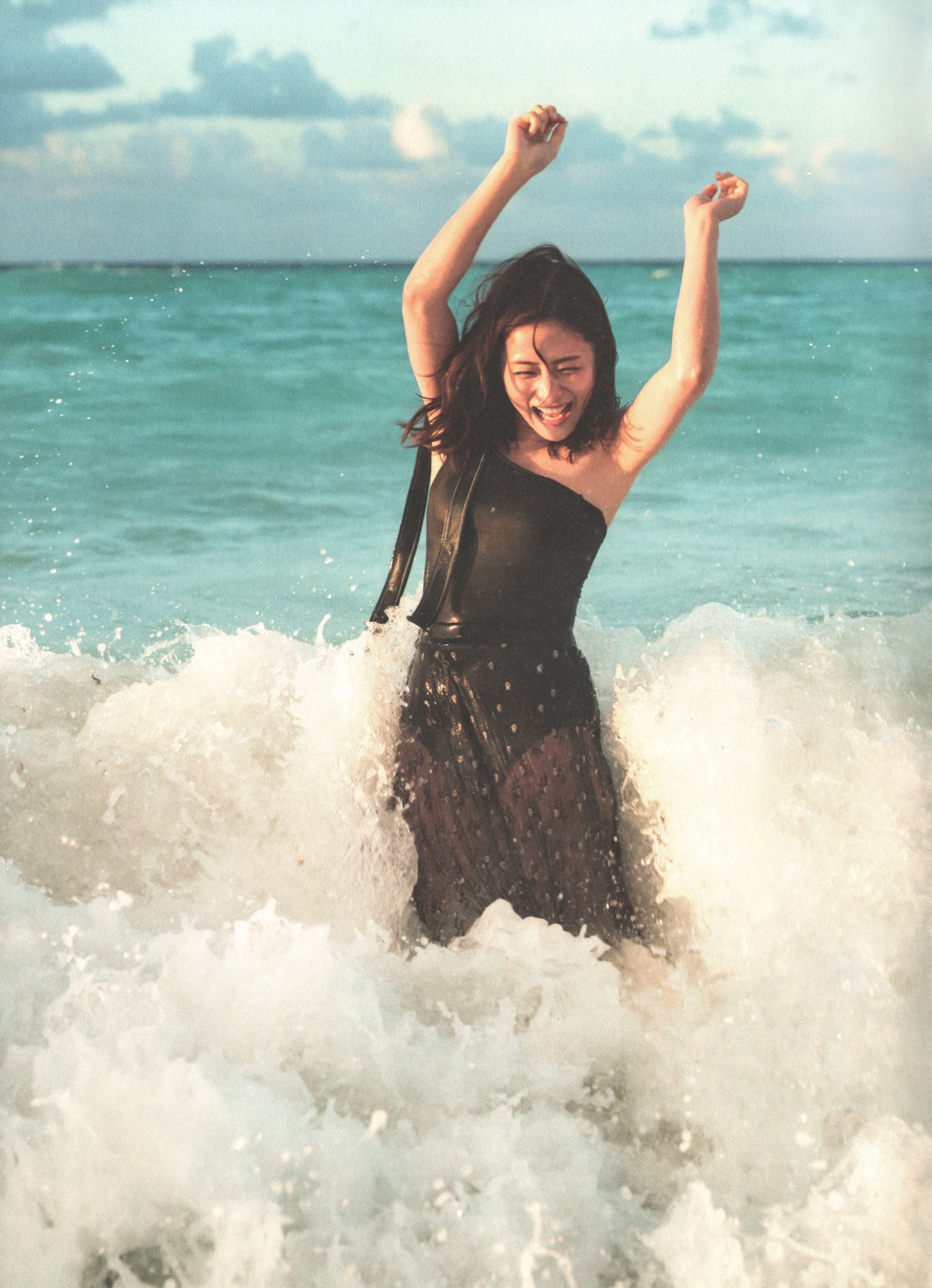 石原里美 十元写真