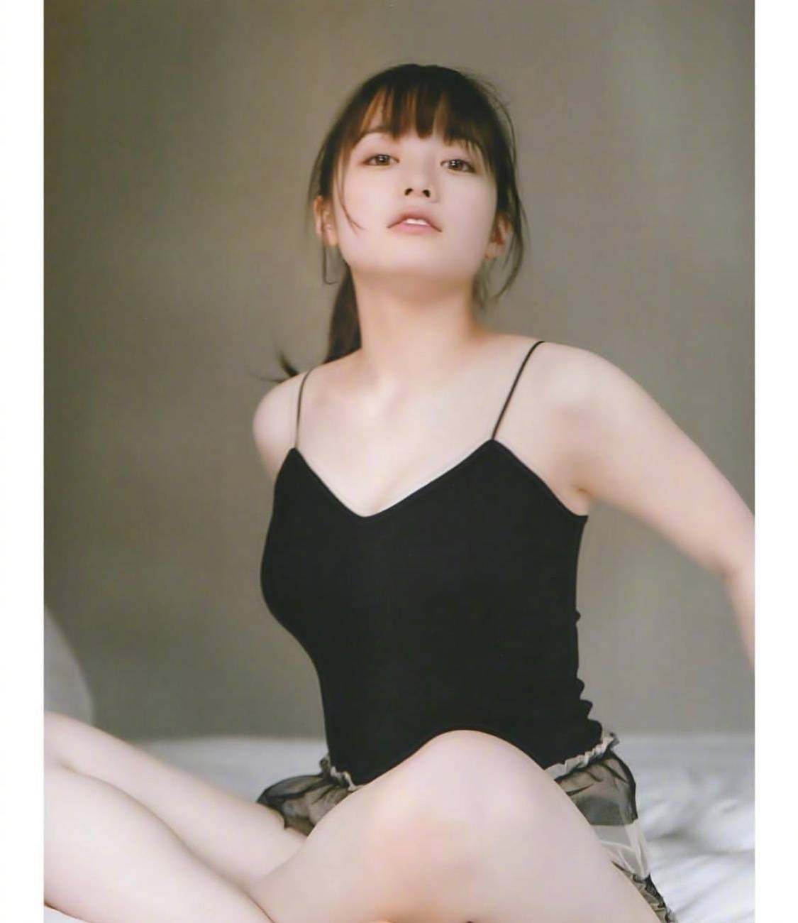 桥本环奈 20岁写真 ​​​​