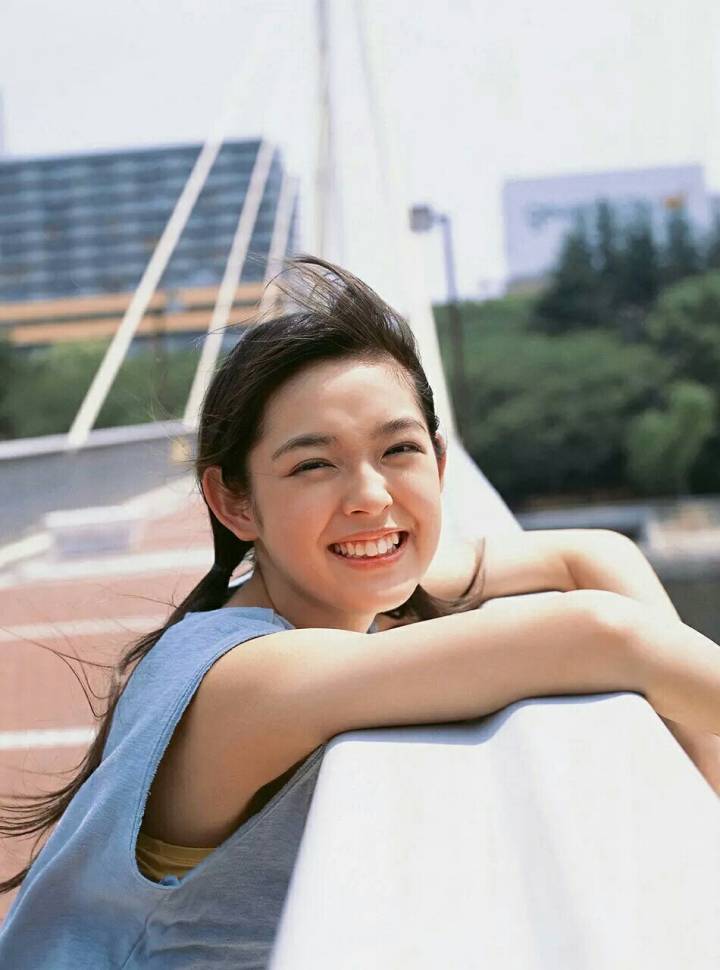 矢作穂香 ​​​​写真集
