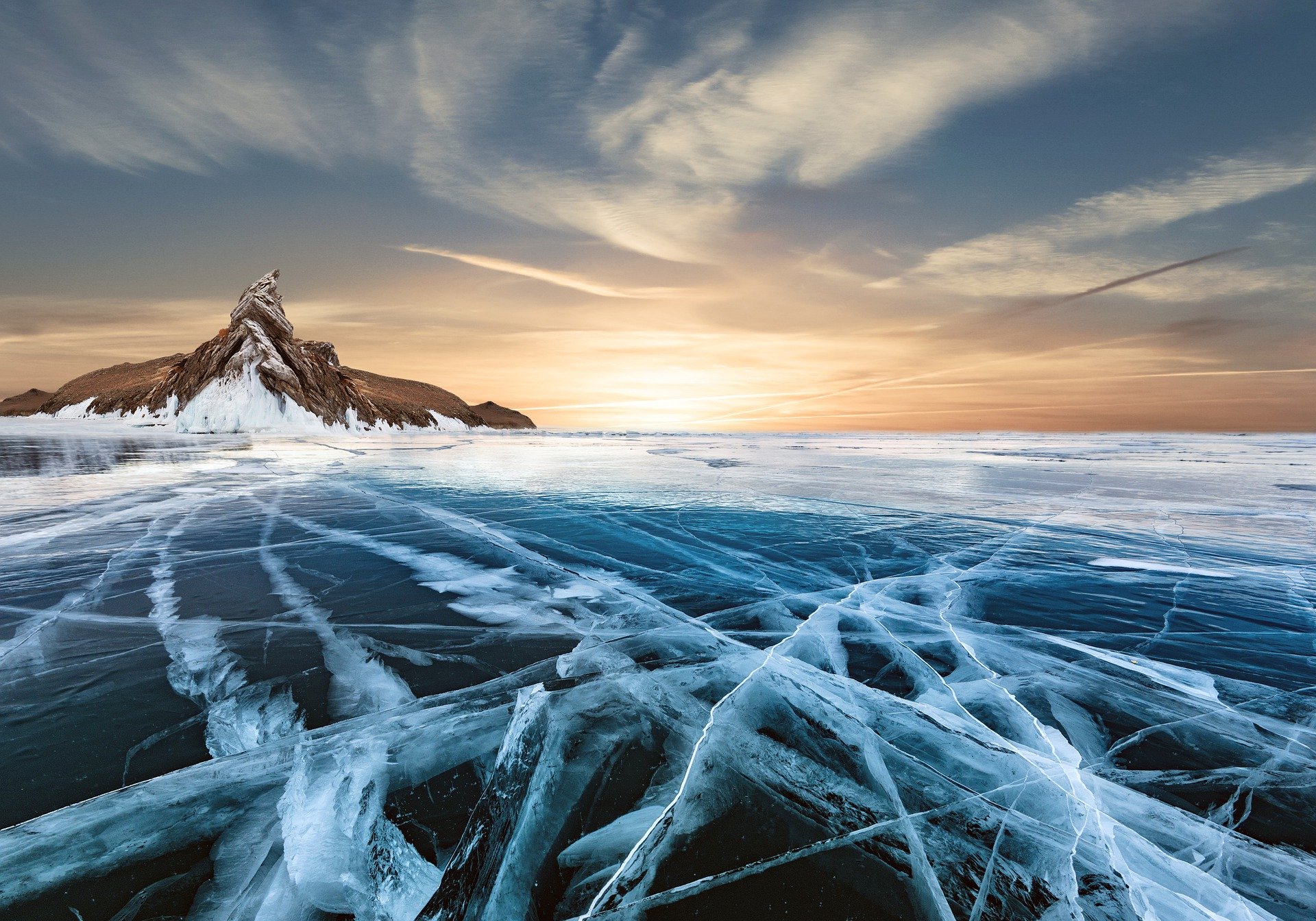 超清风光壁纸冰冻的湖