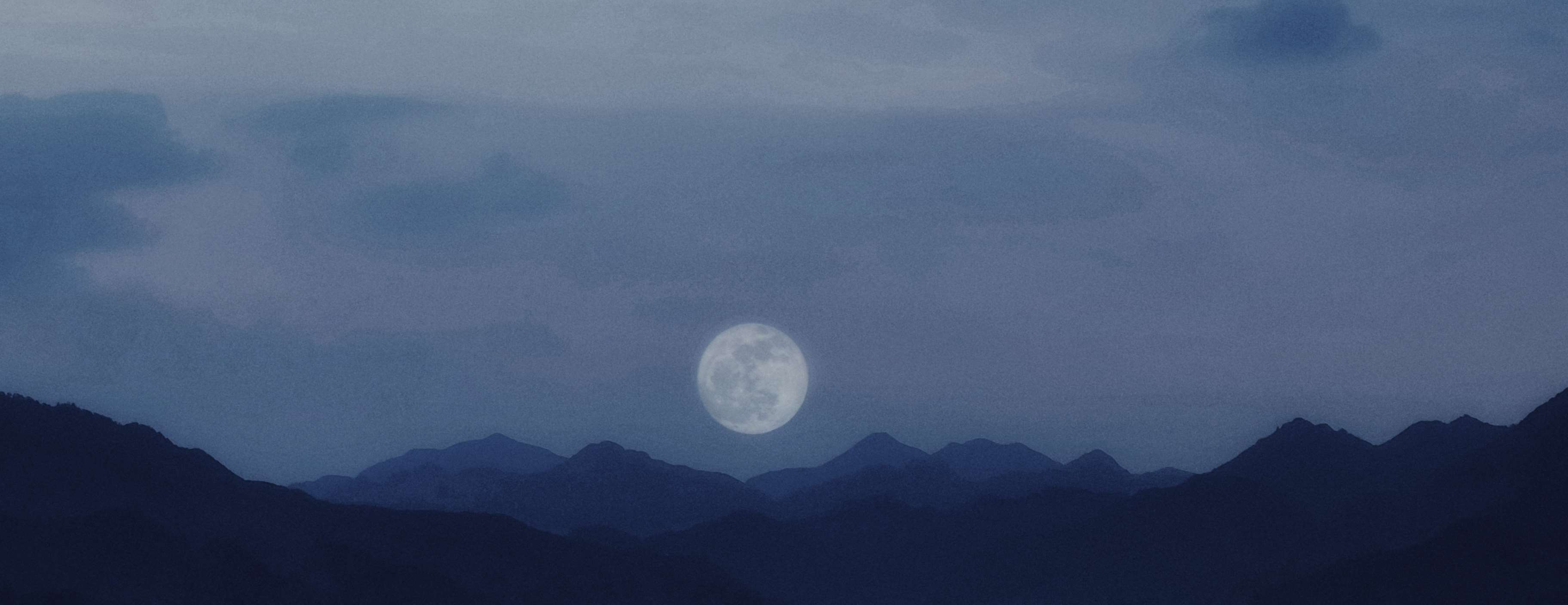 月出东山