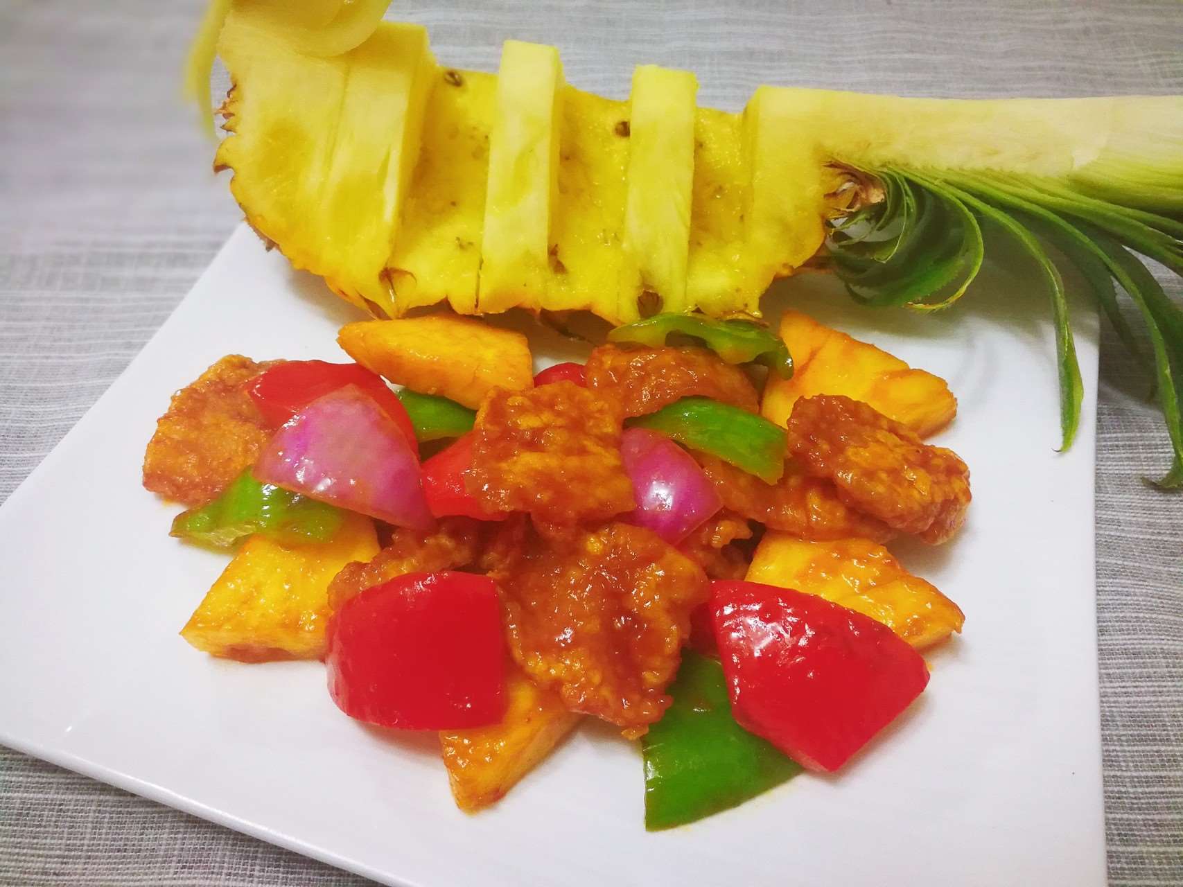 酸甜可口的菠萝古老肉