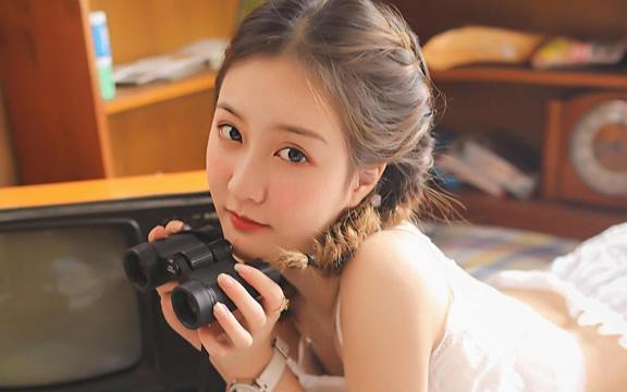 肌肤如雪的少女竟胸怀大志