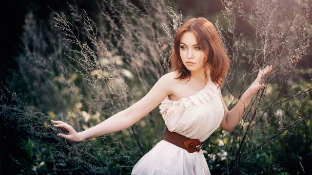 公主般面庞的欧美美女