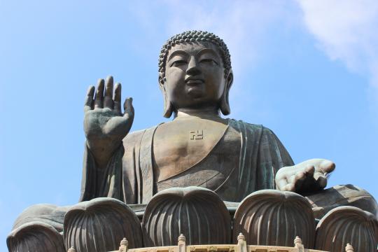 天坛大佛是全球最高的户外青铜坐佛