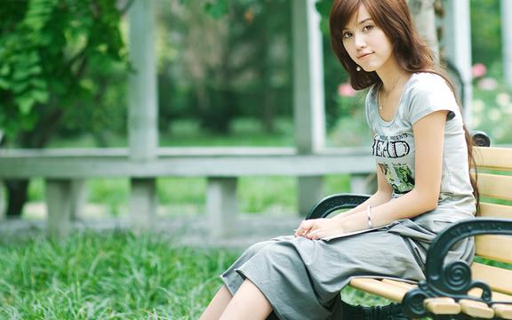青春靓丽女孩