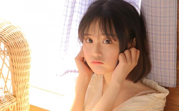 养眼少女私房写真