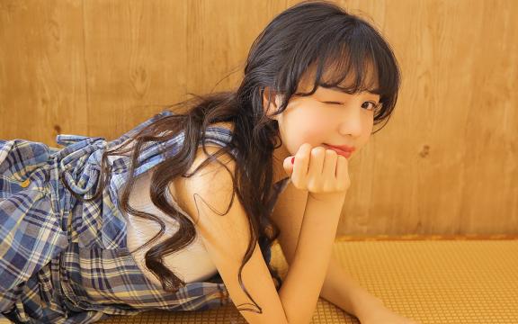 清新甜美少女时尚写真