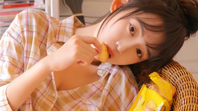 高颜值小萝莉美女迷人写真