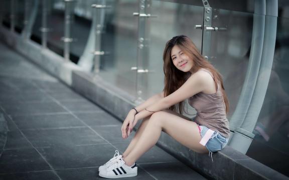 长发清新美女气质写真