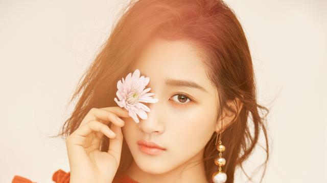 90后美少女关晓彤
