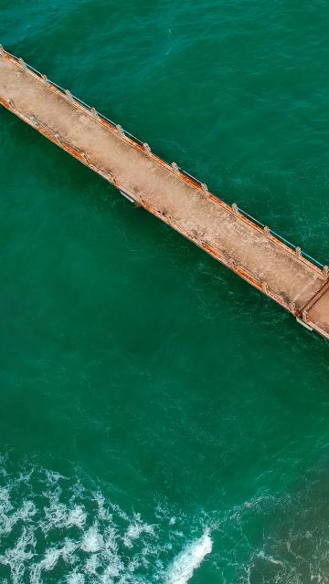 绿色的水波荡漾