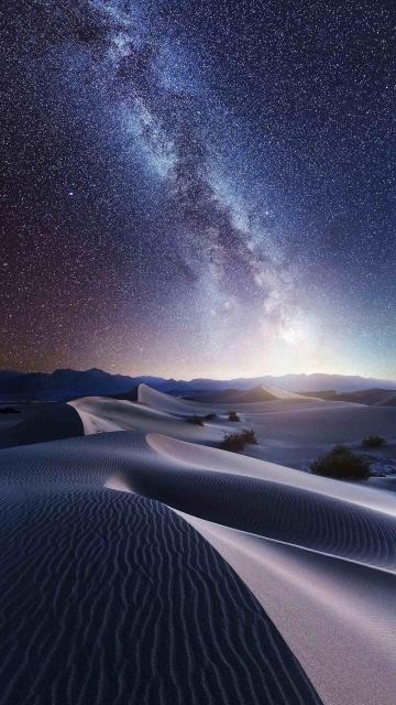 沙漠上的星空