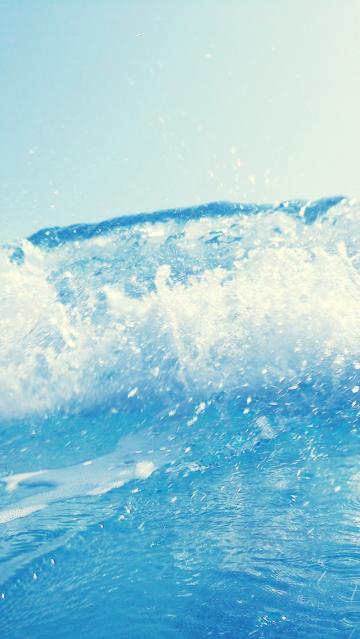 夏季海浪飞溅