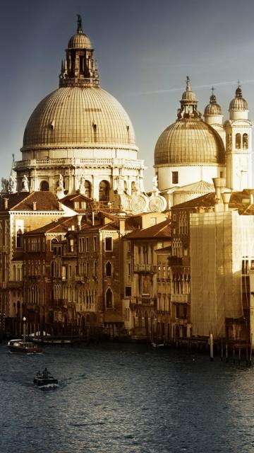 Lovely Venice City Corner