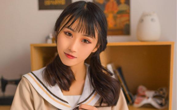 清纯双马尾美女jk水手制服居家私房写真