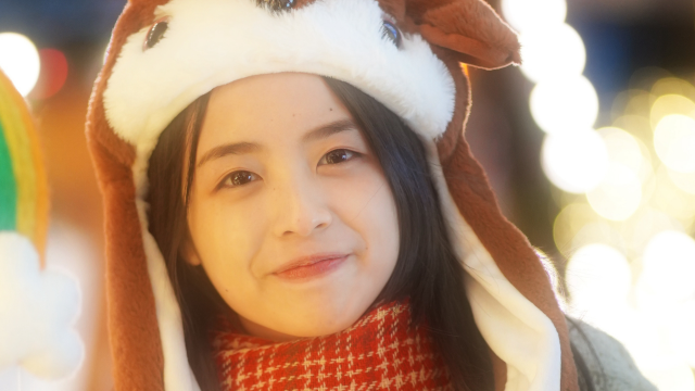 可爱少女纯情灵动冬日写真