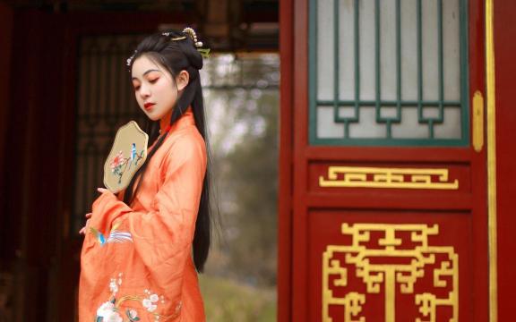 古风美女端庄秀雅迷人写真