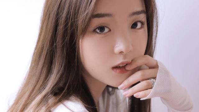温婉气质美女写真