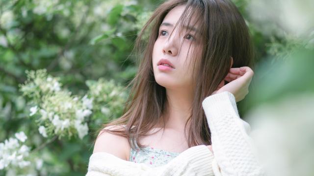清新无比的小姐姐