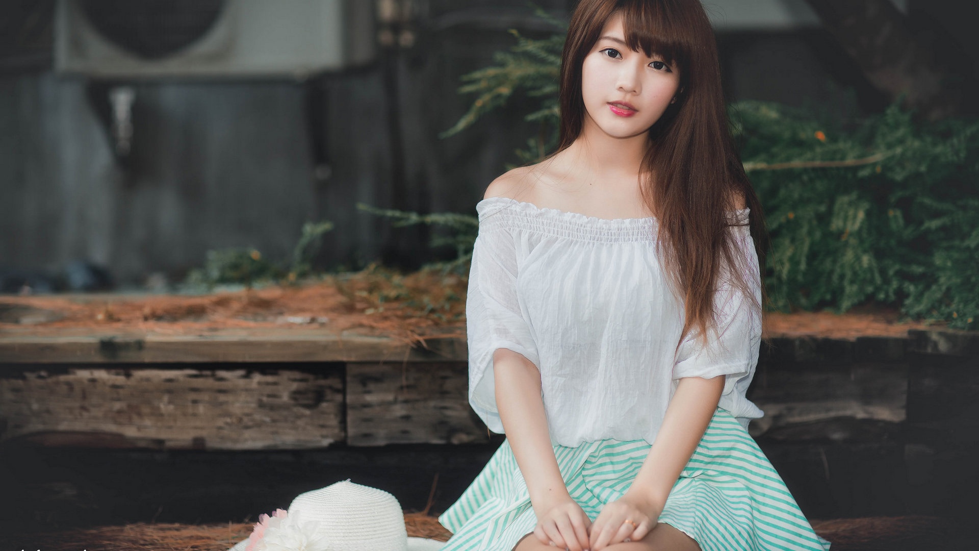 清新美女户外气质写真