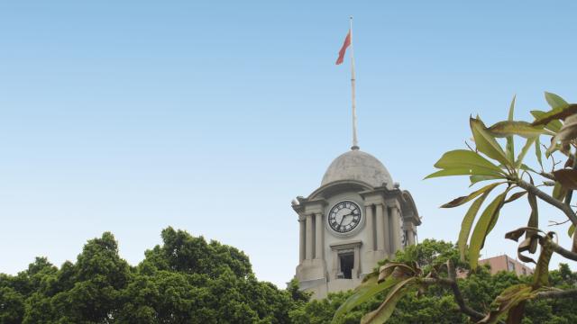 与六二三路相望的一个小岛:广州沙面