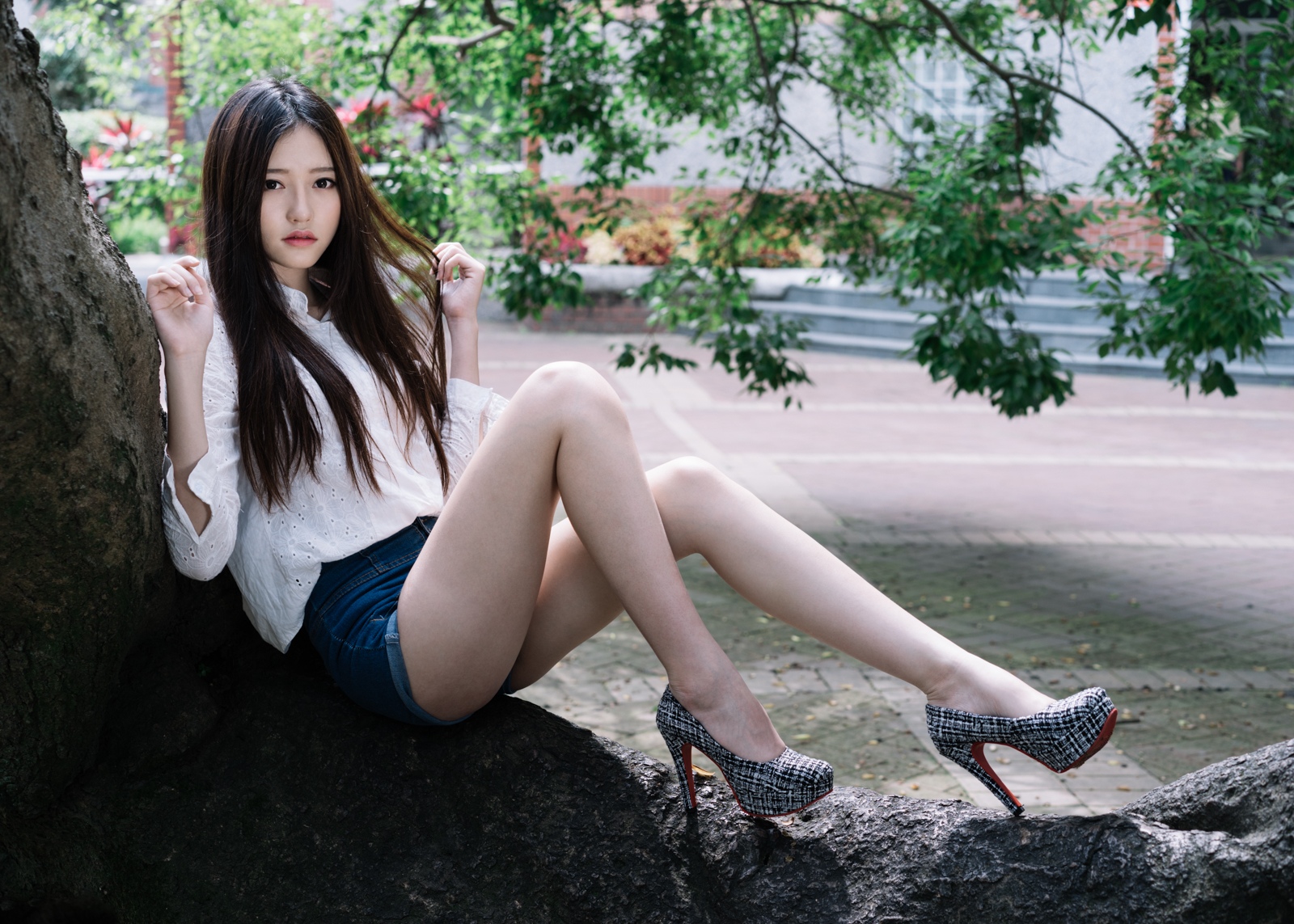 风骚性感美女美腿时尚写真