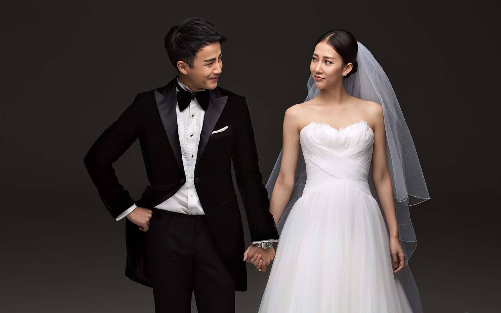 弦子李茂浪漫婚纱照