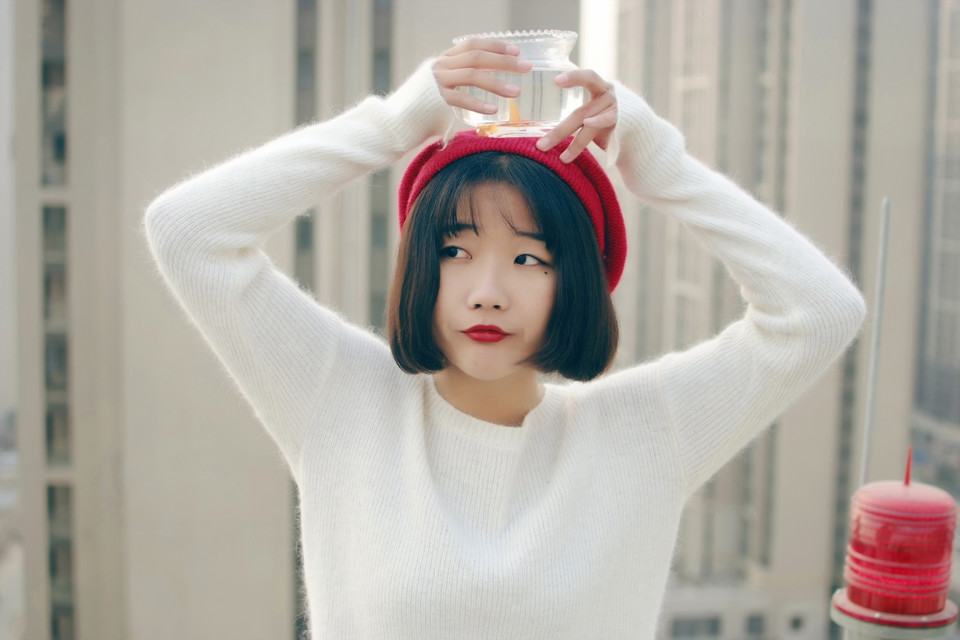 清纯气质美女天台唯美写真