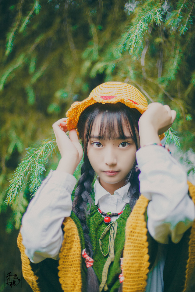 太阳花般的文艺少女