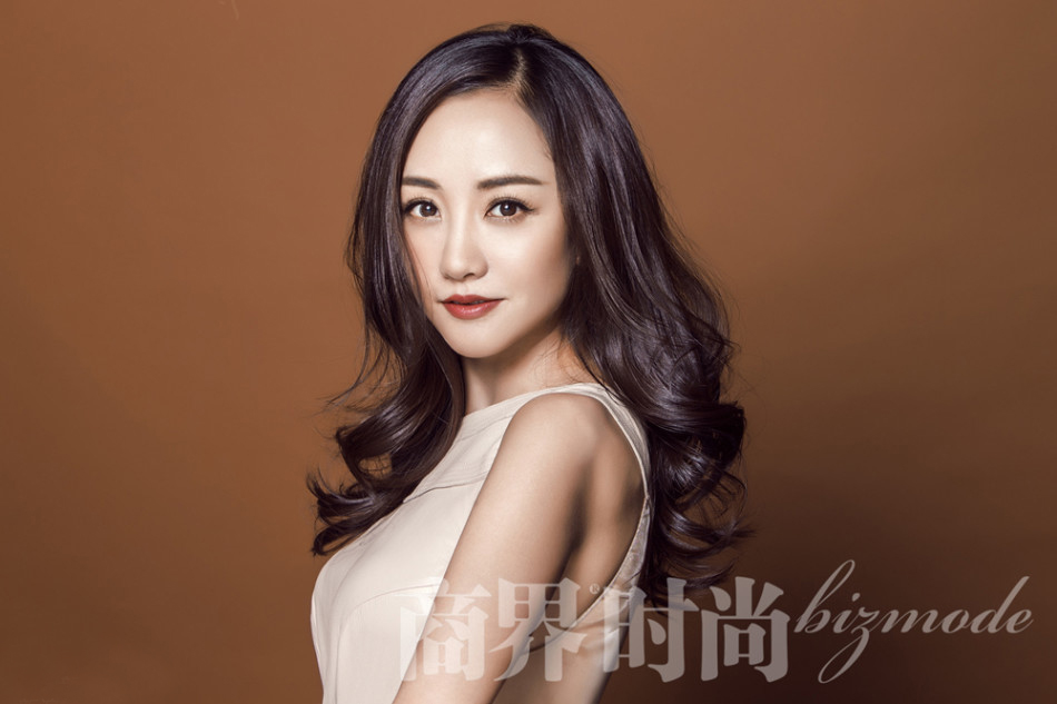 杨蓉曼妙