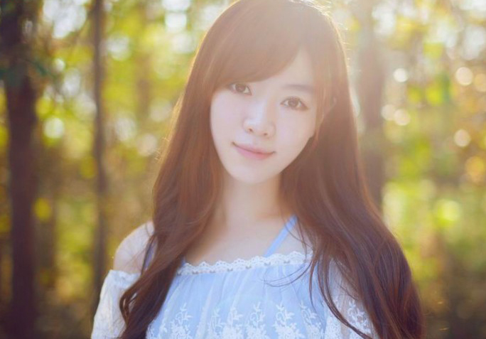 清纯漂亮美女