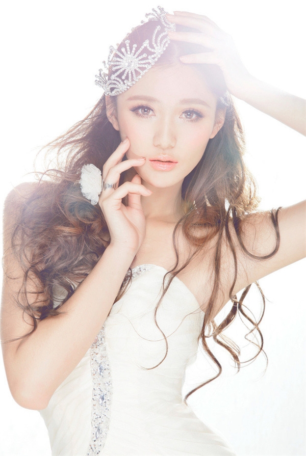 王熙然婚纱写真