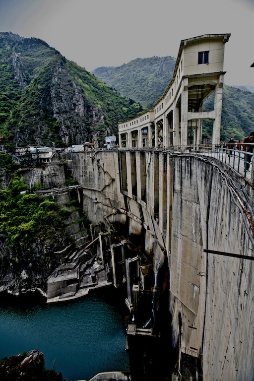 石门传说