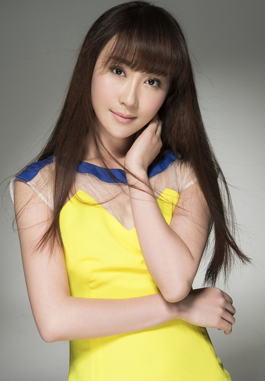 美女刘芷汐