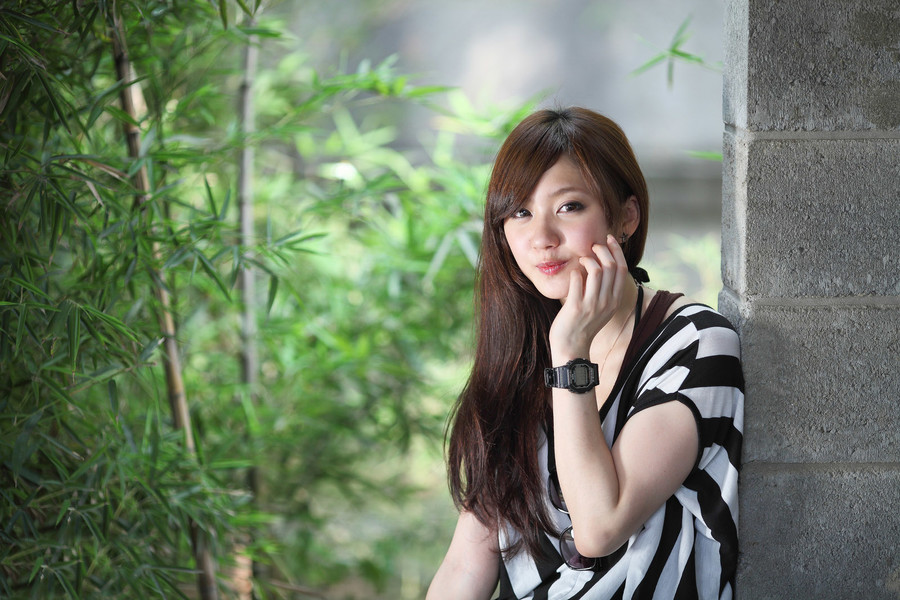 90后美腿街拍写真