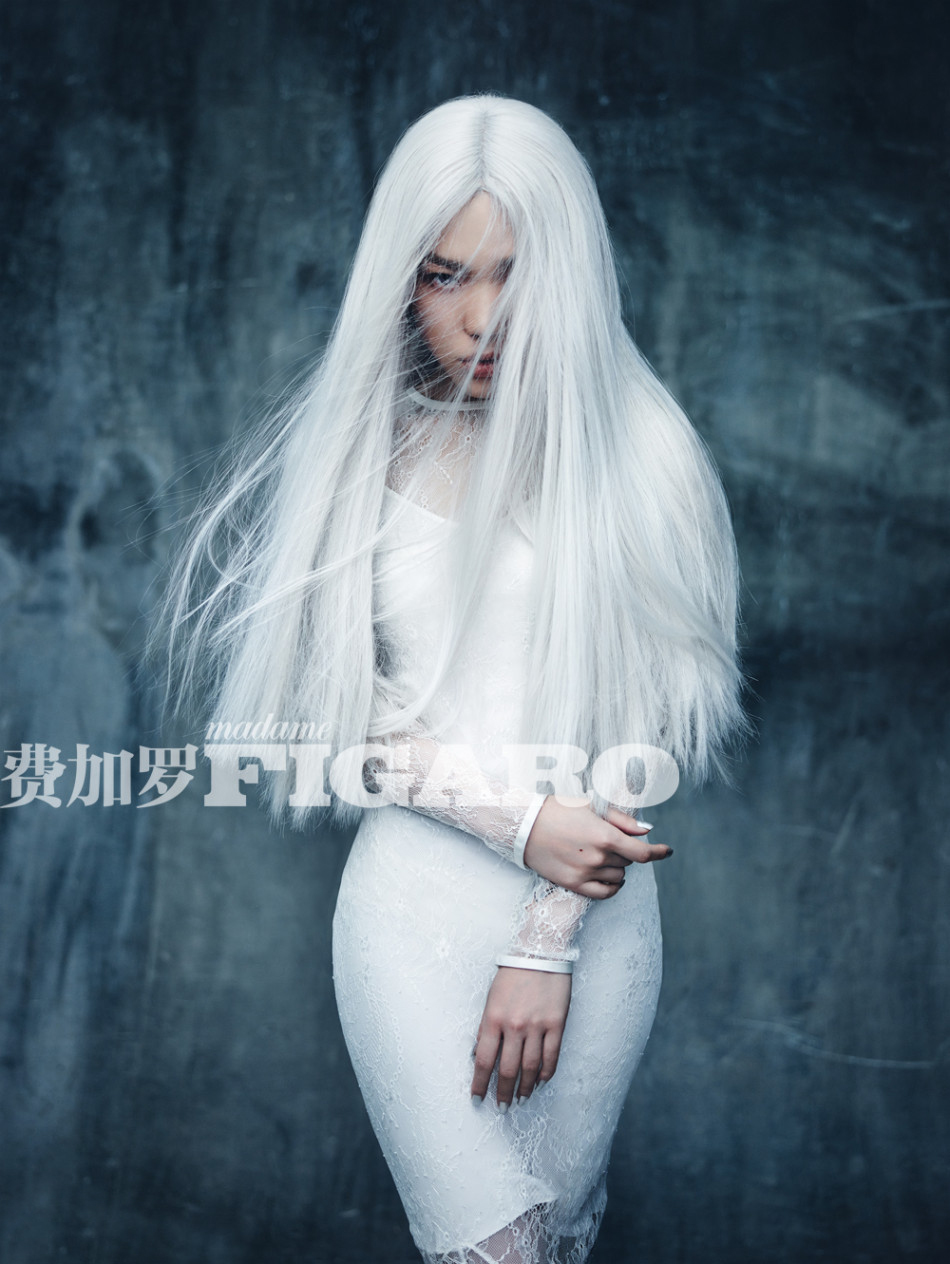 吴莫愁白发魔女