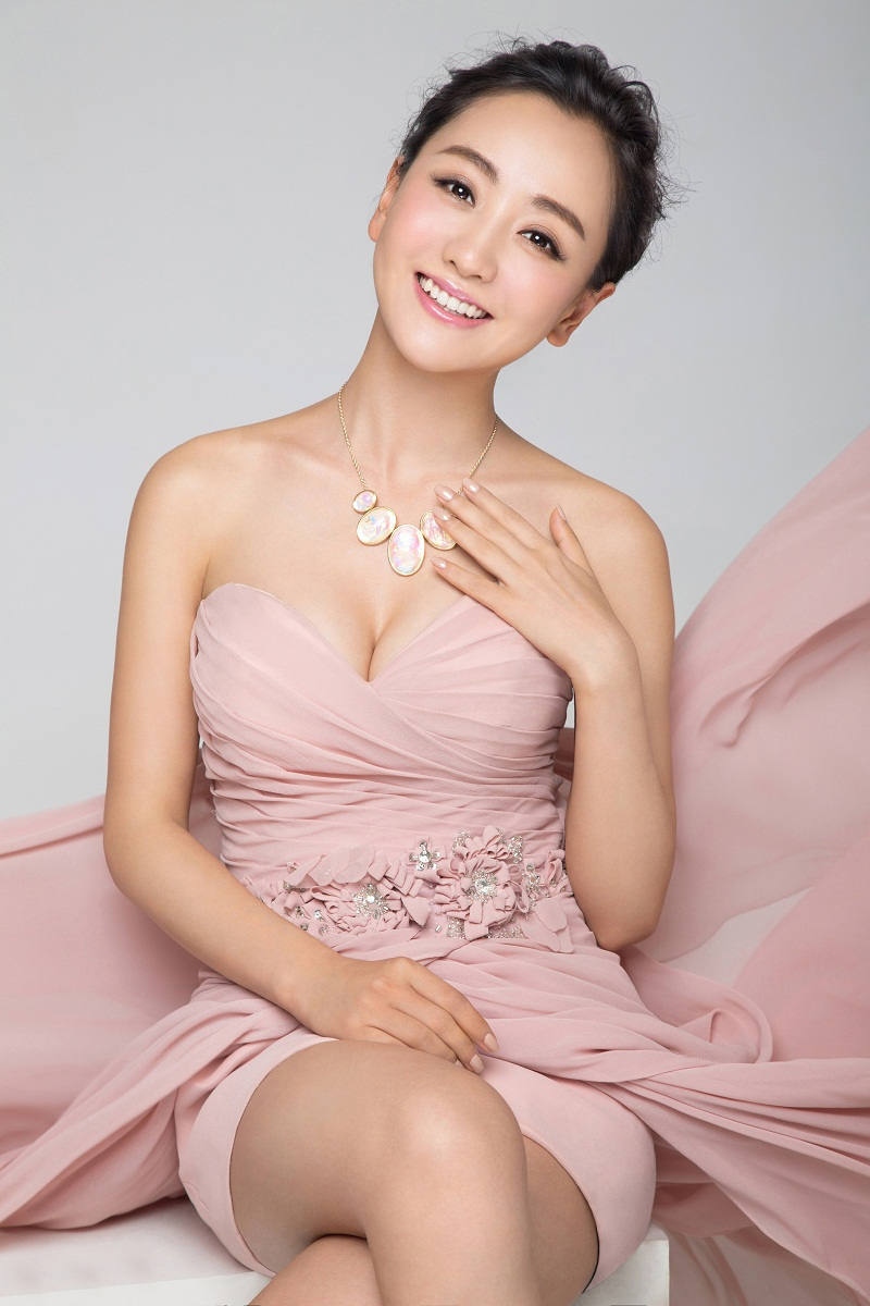 ​杨蓉蜜色甜心